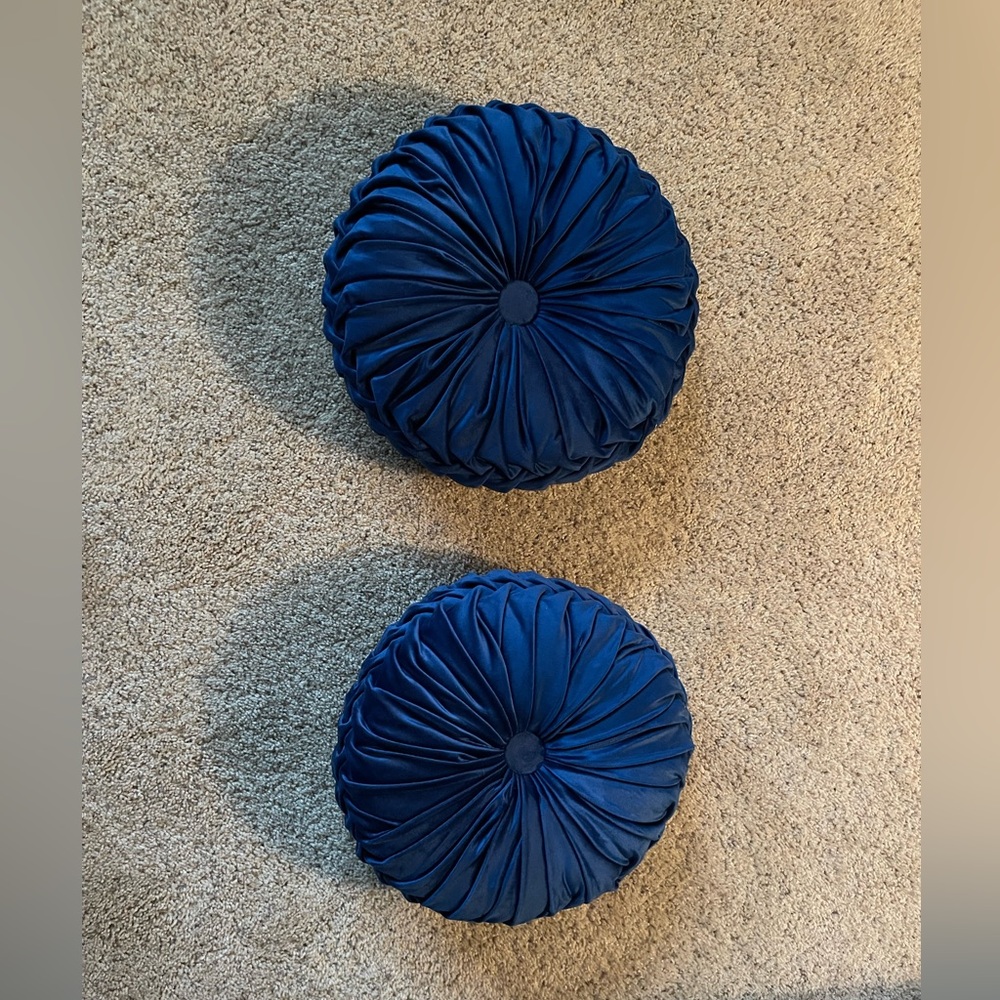 Round Blue Velvet Throw Pillows